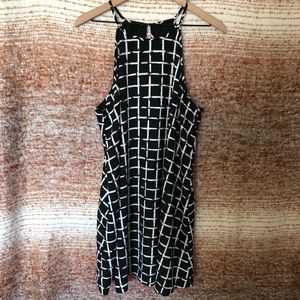 NWT—Forever21 Black/White Grid Print Dress